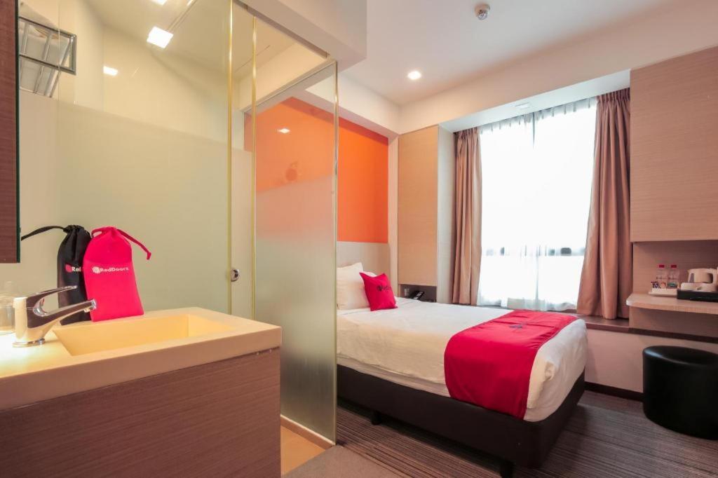 Hotel Reddoorz Premium @ Balestier à Singapour Extérieur photo