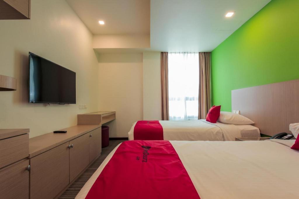 Hotel Reddoorz Premium @ Balestier à Singapour Extérieur photo