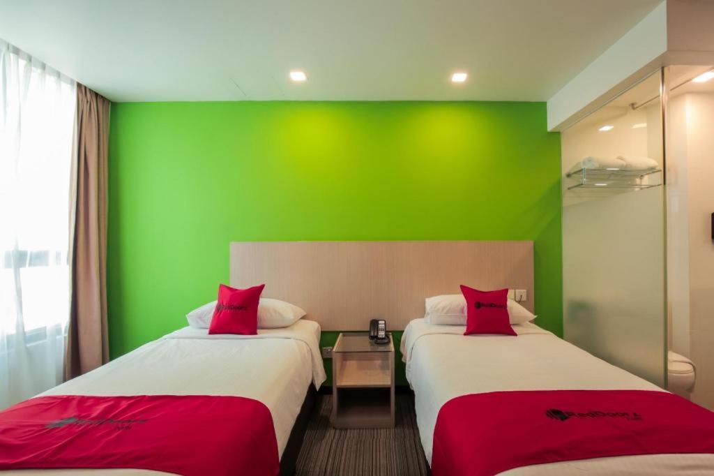 Hotel Reddoorz Premium @ Balestier à Singapour Extérieur photo