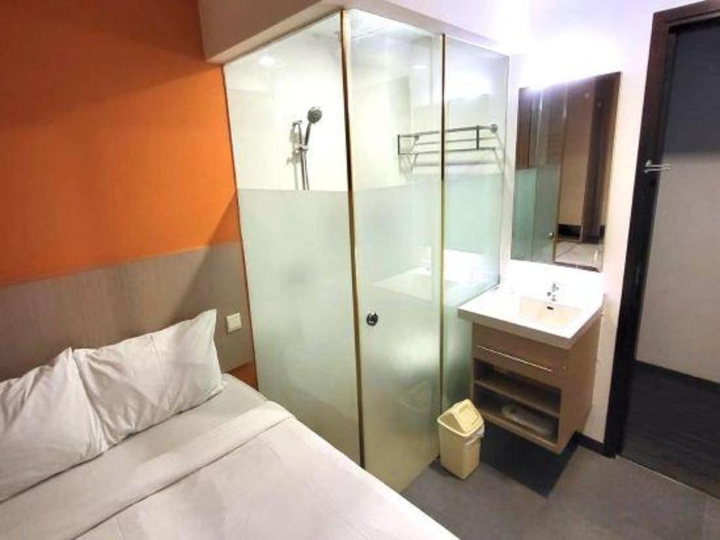 Hotel Reddoorz Premium @ Balestier à Singapour Extérieur photo